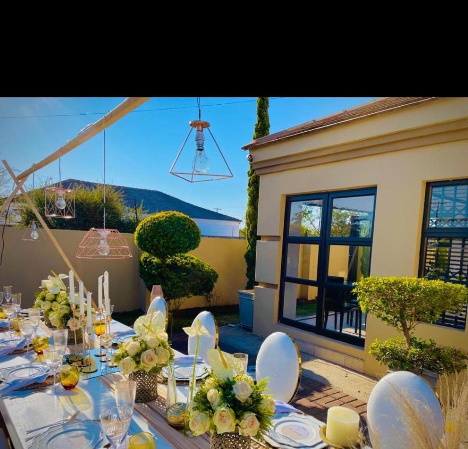 Olive Exclusive Villa Gaborone Exterior foto